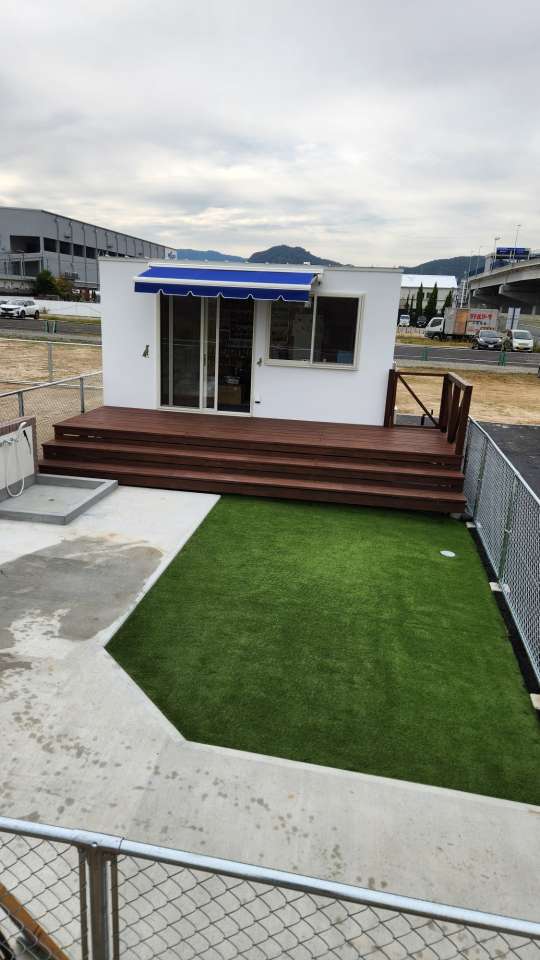 広島でトレーラーハウスなら合同会社サンクビジョン | 大工が作る